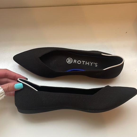 Rothy's Shoes - Rothy’s black the point 7.5